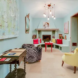 4* Maison d'hôtes La Maison De La Place Lourmarin